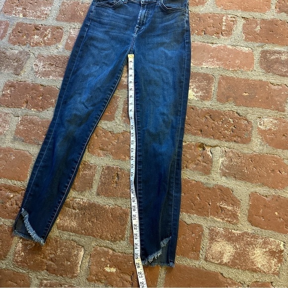 7 For All Mankind Womens Gwenevere High Waist Ankle Skinny Jean size 26 frayed - Picture 7 of 16